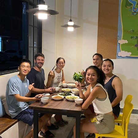 יאנג שואו Pomelo Hostel Xingping מראה חיצוני תמונה