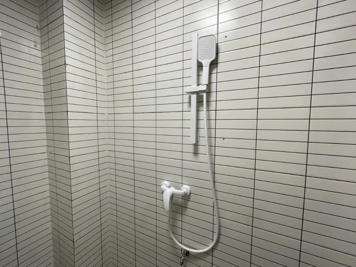 יאנג שואו Pomelo Hostel Xingping מראה חיצוני תמונה