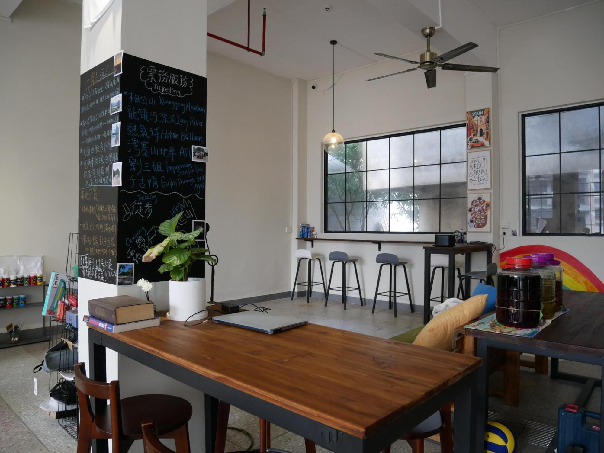 יאנג שואו Pomelo Hostel Xingping מראה חיצוני תמונה